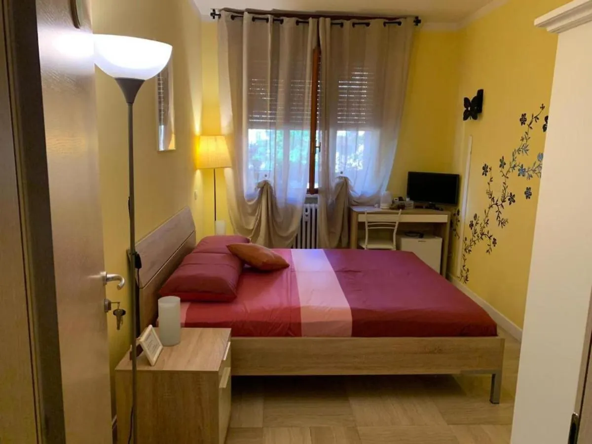 Guest house La Casa Di Arturo Hotel Verona