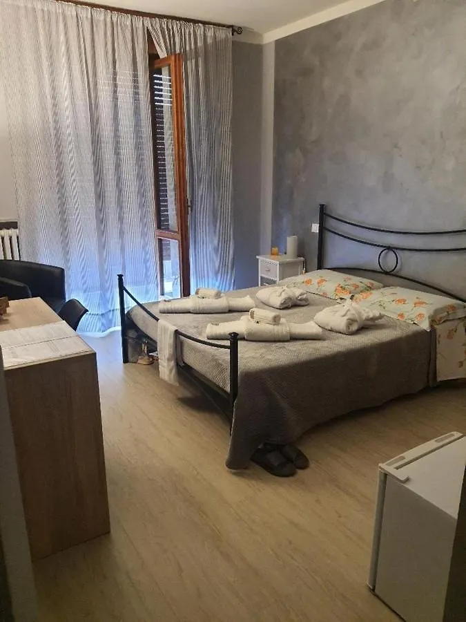 La Casa Di Arturo Hotel Verona 0*,